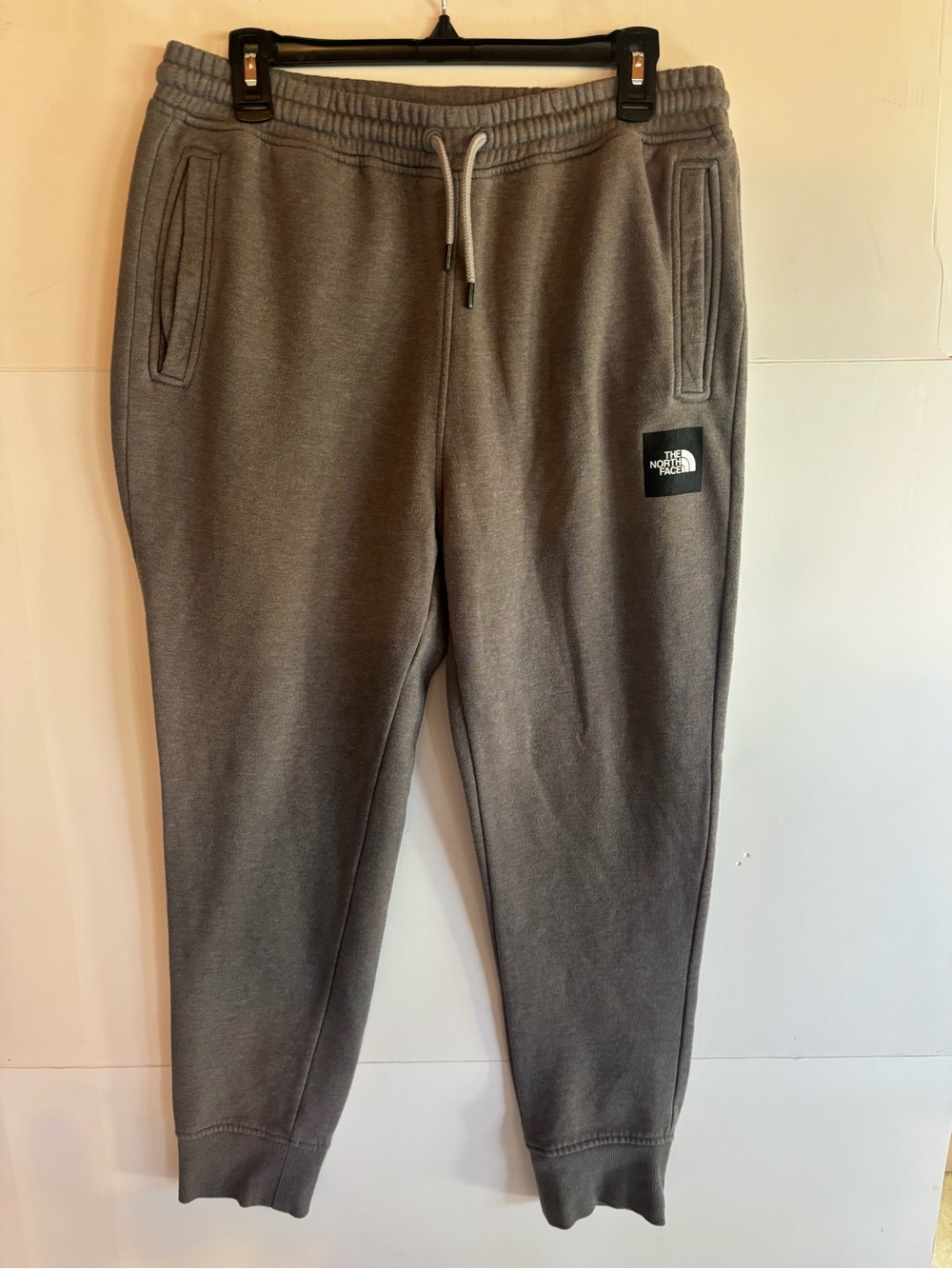 The North Face Men’s M Gray Fleece Jogger Pants Drawstring Pockets Gym